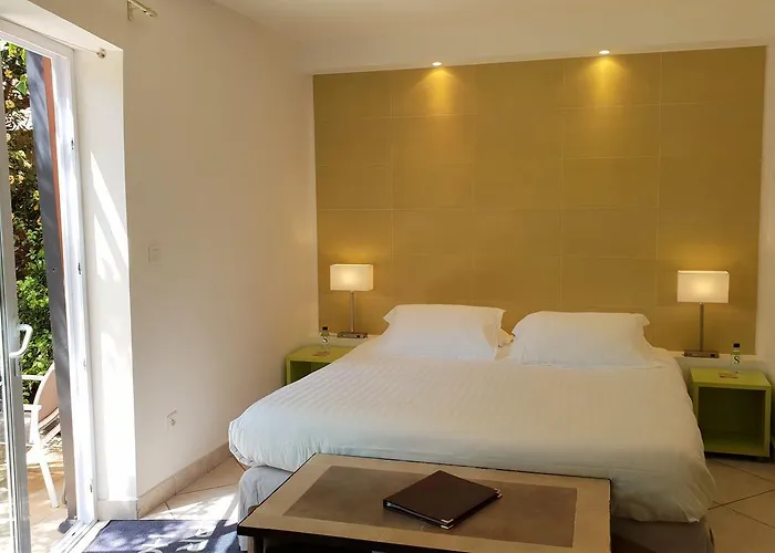 Private - Adult Only Porto-Vecchio (Corsica)