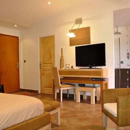 Private - Adults Only Hotell 4*