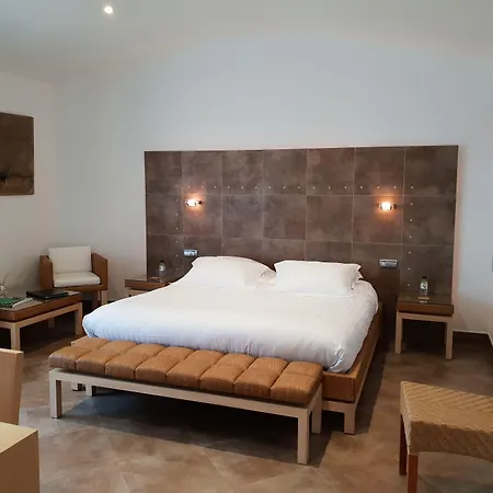 Private - Adults Only