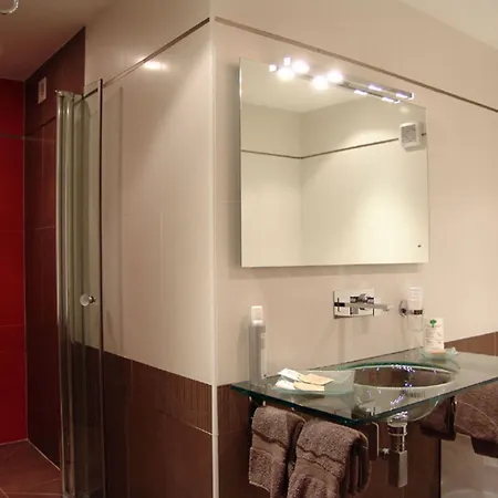 Private - Adults Only Hotell 4*