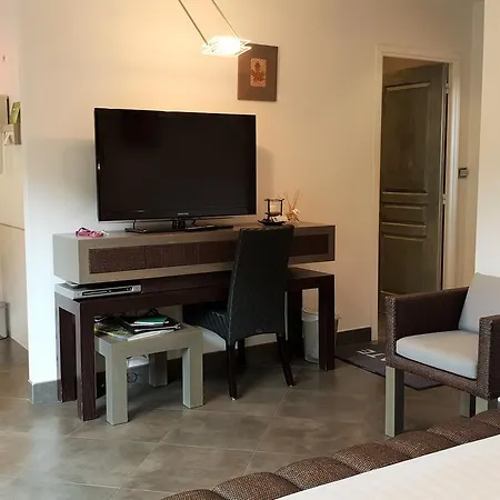 Private - Adult Only
