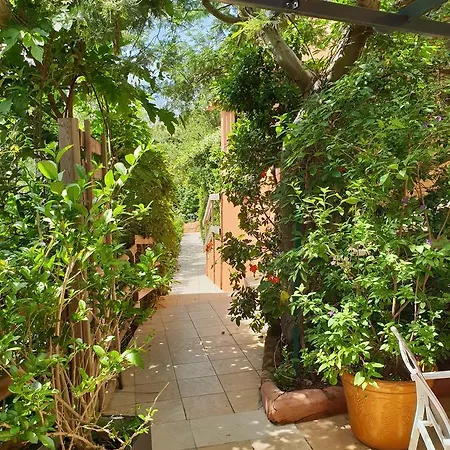 Private - Adult Only 4*