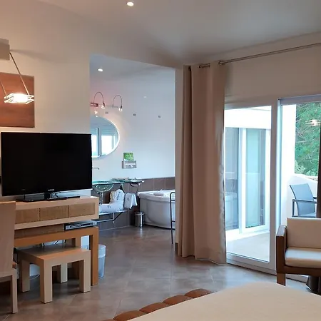 Private 4* Porto-Vecchio (Corsica)