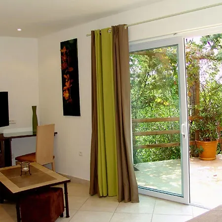 Private 4* Porto-Vecchio (Corsica)