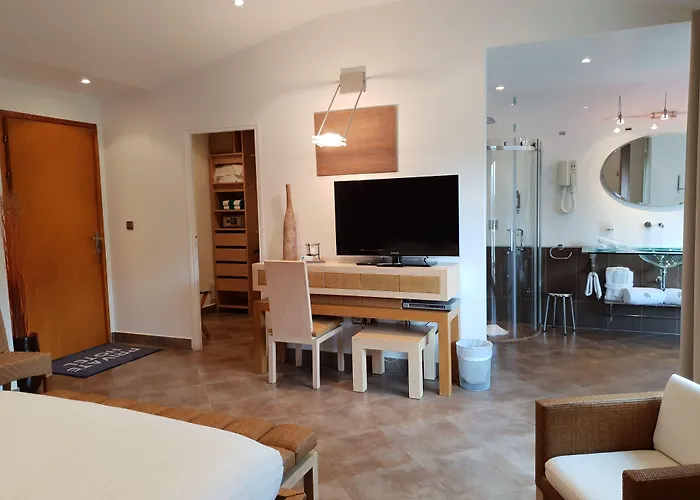 酒店 Private - Adults Only