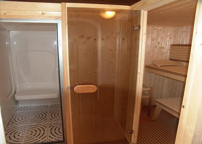 Private - Adults Only 4* 维琪奥港